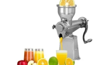Effortlessly Extract Fresh Orange Juice with our Hand Juicer Machine